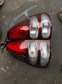 Cặp đèn hậu Prado 120